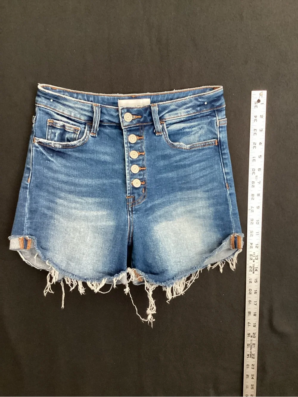 Vervet button fly Jean shorts size small
